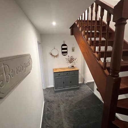 House Sleeps 8. 2Bedrooms & Sofa Beds In Sitting Room Bath Ngoại thất bức ảnh